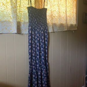 Romesk Floral Jumper Navy Floral